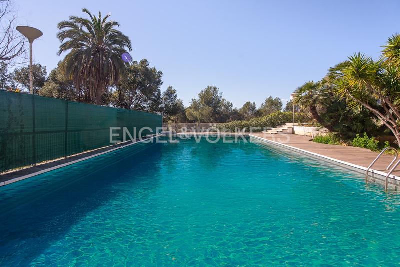 Foto 367abc67-8bbc-4bbf-afba-0f59d89c8d32. House with heating parking pool in Madrigal Villarreal / Vila - real