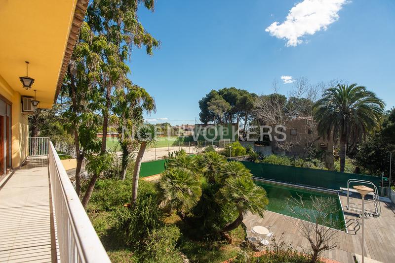 Foto 4c630ebb-8a63-4898-9c7b-93a7eb48eaa3. House with heating parking pool in Madrigal Villarreal / Vila - real