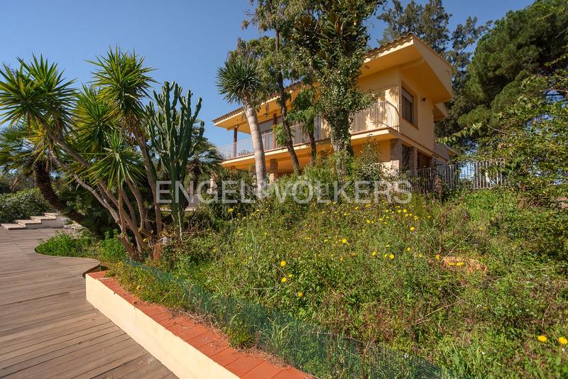 Foto 4f5fad3f-cc86-4a5d-9596-547a2e0dd28d. House with heating parking pool in Madrigal Villarreal / Vila - real