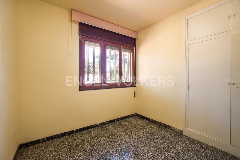 Foto e617eeda-190c-4126-9cf9-958ec2676972. House with heating parking pool in Madrigal Villarreal / Vila - real