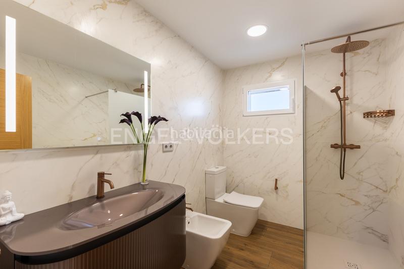 Foto 3be63a8a-11c8-459e-8e82-7534826a3145. Casa con riscaldamento parcheggio piscina in Picassent