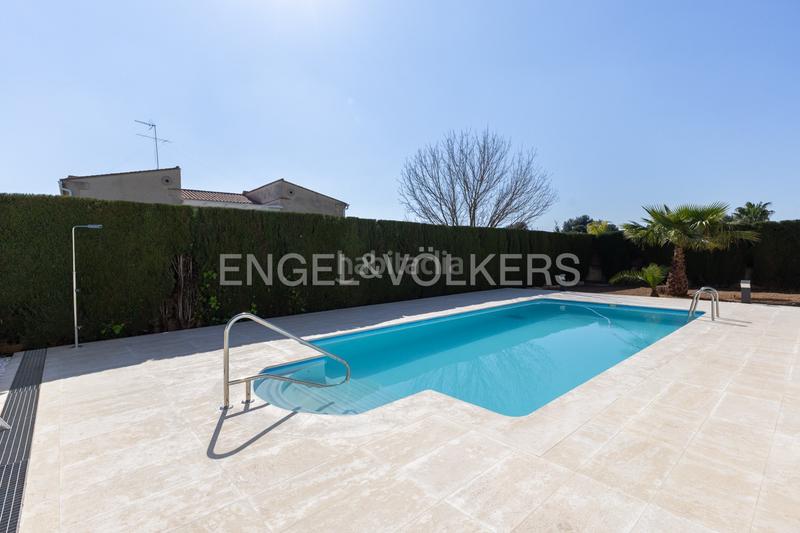 Foto 3ef500c5-1b95-48c3-8d34-ec6d5f8e9c33. Casa con riscaldamento parcheggio piscina in Picassent