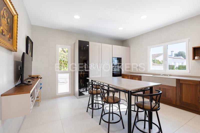 Foto 65611b81-a512-4593-a106-5e0f1a691ac7. Casa con riscaldamento parcheggio piscina in Picassent