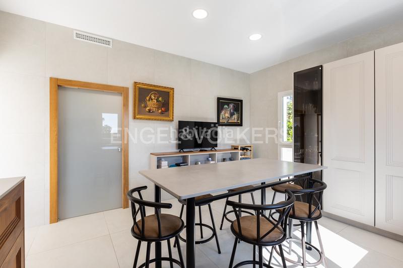 Foto 6ba25fca-ebd5-49a1-be04-74f0f97b7f9c. Casa con riscaldamento parcheggio piscina in Picassent