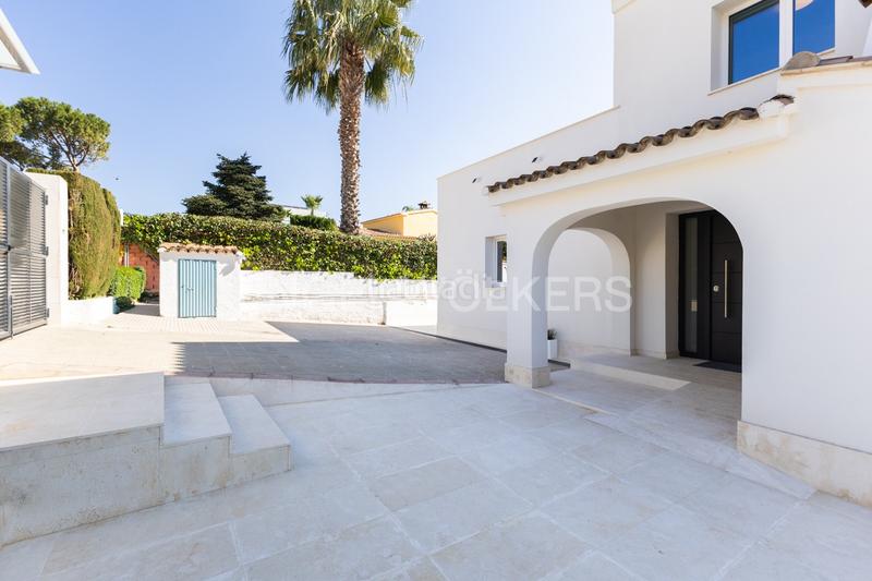 Foto 79b1a885-190a-4c0b-8683-9a5b4a9e23ac. Casa con riscaldamento parcheggio piscina in Picassent