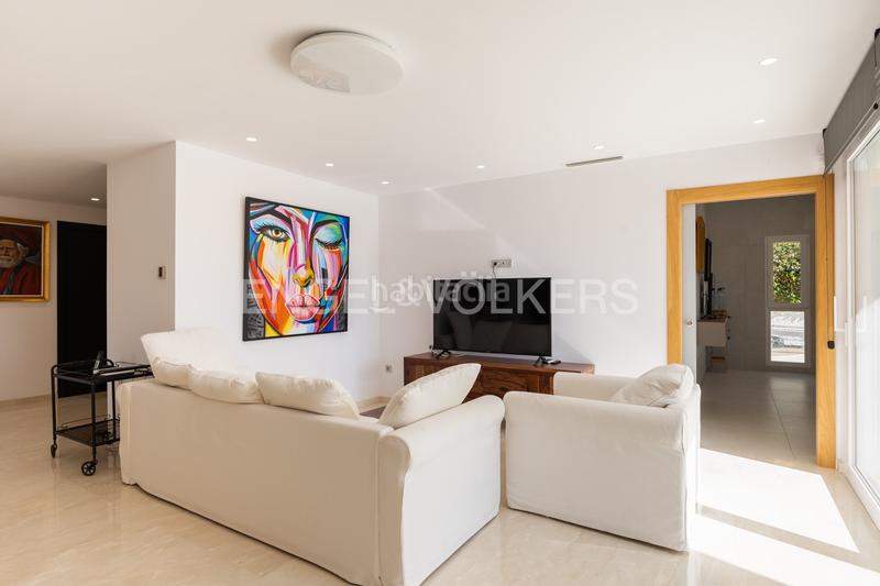 Foto 974e2009-a0fd-46f1-a56a-26b9e524e902. Casa con riscaldamento parcheggio piscina in Picassent