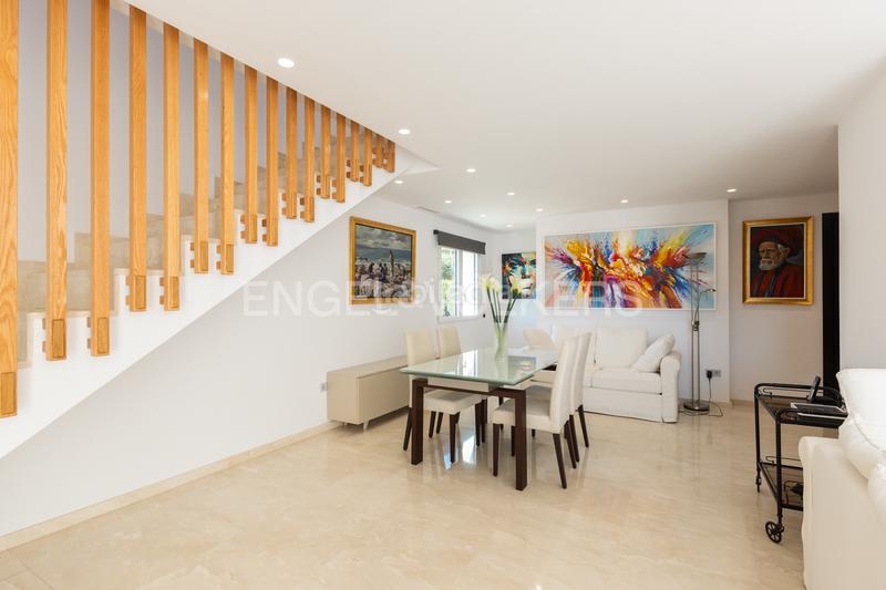 Foto acccb34f-e80e-42b8-80dd-8255b7b3646c. Casa con riscaldamento parcheggio piscina in Picassent