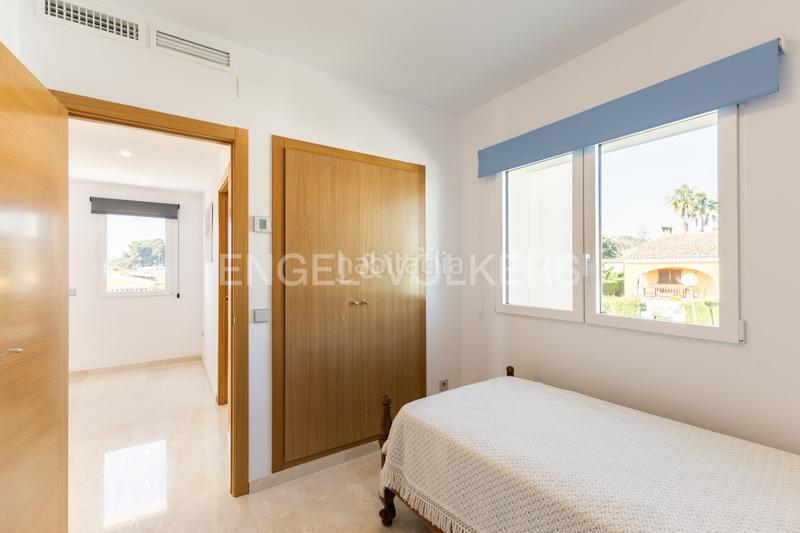 Foto b039c61e-8fc6-4e79-aadf-38a511f7b1de. Casa con riscaldamento parcheggio piscina in Picassent