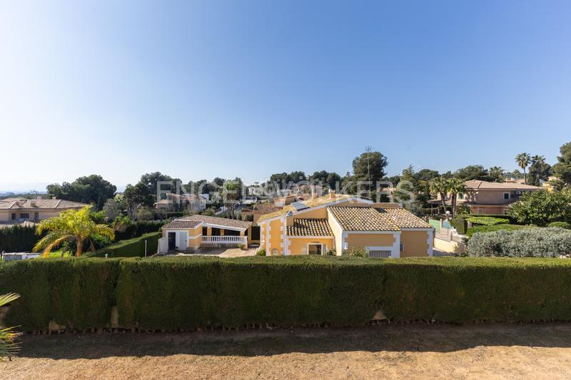 Foto da1b7b6d-8914-4519-881e-4c481f73ca7e. Casa con riscaldamento parcheggio piscina in Picassent