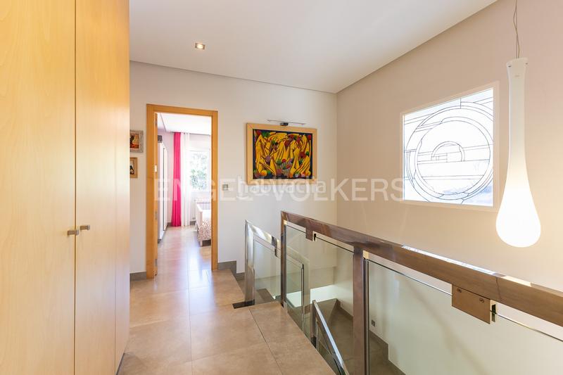 Foto 5c097af0-9ed0-42a7-9a7d-48026315060a. Casa  en las rotas totalmente renovada cerca de la playa en Dénia