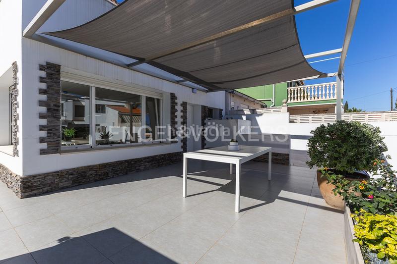 Foto fead83dd-a88f-40de-91db-8f3b7c5cfa8f. Casa  en las rotas totalmente renovada cerca de la playa en Dénia