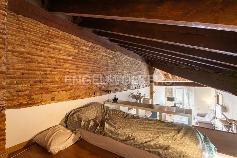 Foto 2ff37ff3-d6d9-40c2-8758-6e4a3c457915. Apartamento encantador apartamento histórico en el vibrante barrio del botánico en Valencia