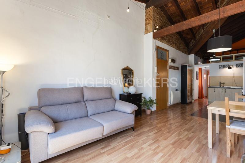 Foto ca3ea576-b01b-4ab4-912a-b05684209650. Apartamento encantador apartamento histórico en el vibrante barrio del botánico en Valencia