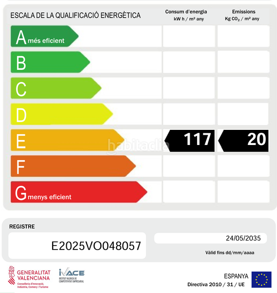 Foto 08838ace-d3a8-4b39-8569-3ff74035cd04. Appartement mit heizung parking in Russafa Valencia