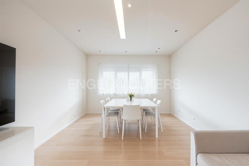 Foto 1c2d9dd4-5e93-48a4-b308-b52a05457d75. Appartement mit heizung parking in Russafa Valencia