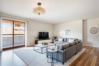 Apartament a Arrancapins. Amplia y luminosa vivienda para actualizar en arrancapins