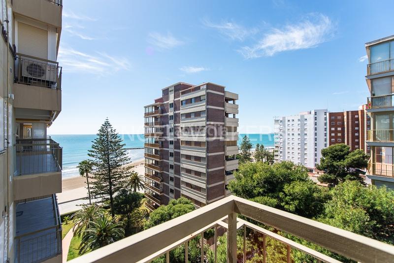 Foto 998ec354-d50a-4d9a-b223-a7c0429adfc6. Location appartement avec chauffage parking dans Torreón-La Almadraba Benicasim / Benicàssim