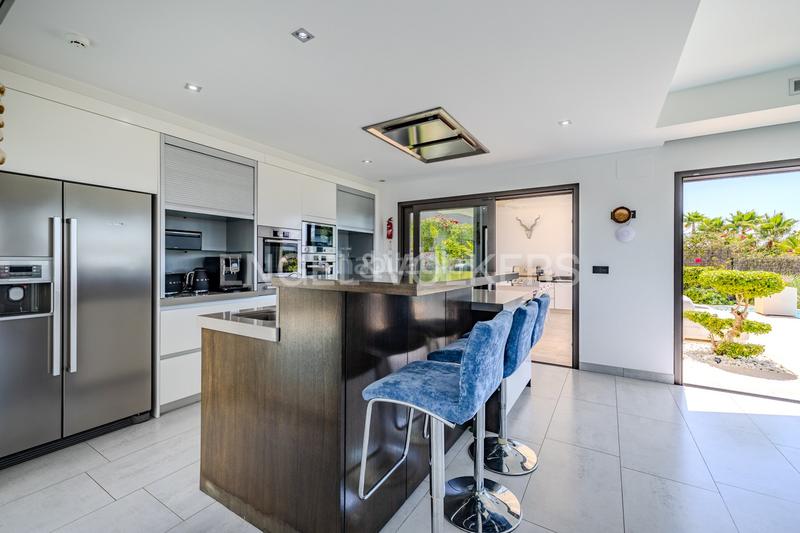 Foto e5ed6609-56ea-47b1-869b-9bc385b02078. Casale con riscaldamento parcheggio piscina in Cap Martí - El Tossalet - Pinomar Xàbia