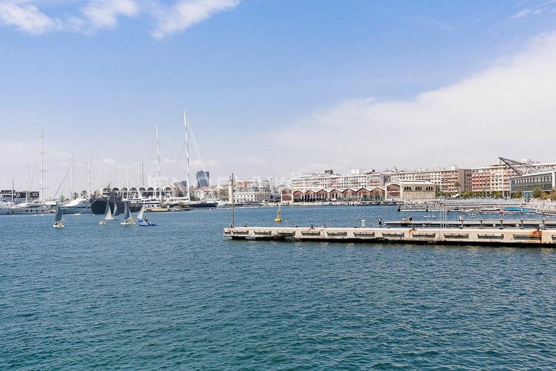 Foto 0a6b4227-3015-4458-9dbc-c835fd472b3f. Apartamento propiedad de arquitectura modernista en estado excelente con gran potencial de espacios y múltiples estancias en Valencia