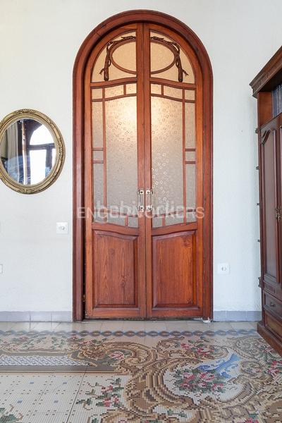 Foto 65e47df3-ced1-4beb-9e40-4cd3b07bbf04. Apartamento propiedad de arquitectura modernista en estado excelente con gran potencial de espacios y múltiples estancias en Valencia