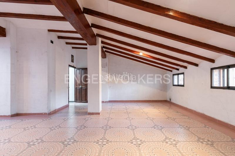 Foto 93db4248-b63d-4745-a55b-090c3621f21f. Apartamento propiedad de arquitectura modernista en estado excelente con gran potencial de espacios y múltiples estancias en Valencia
