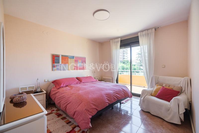 Foto c5008f84-712c-4a55-a94b-3c23a872f9fa. Casa amb calefacció aparcament piscina a Ensanche - Río Jucar Castellón de la Plana