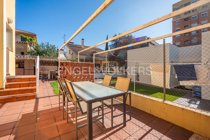 Foto e3bce649-1541-4cb2-9020-1398e4733c9a. Casa amb calefacció aparcament piscina a Ensanche - Río Jucar Castellón de la Plana