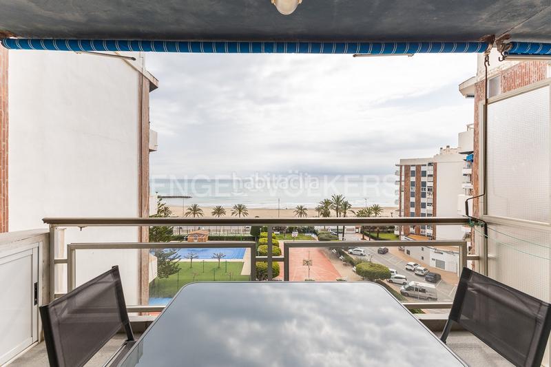 Foto a93b46ca-3813-4eb8-8f19-32d2496415c1. Alquiler apartamento  en primera linea con terraza y vistas inigualables al mediterráneo y montañas. en Sagunt