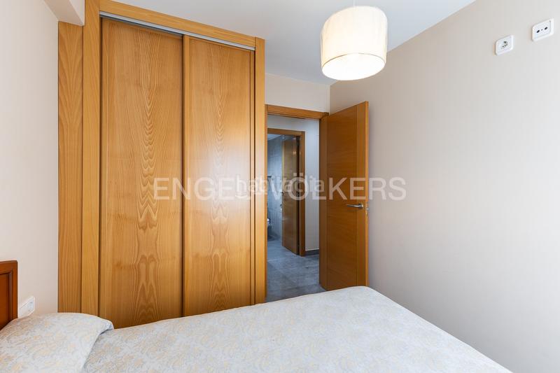 Foto bacf10f6-a2e8-49e3-8be5-13100599aa80. Alquiler apartamento  en primera linea con terraza y vistas inigualables al mediterráneo y montañas. en Sagunt