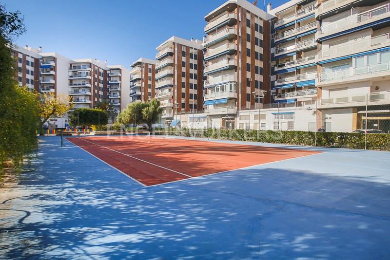 Foto ca192bd0-9281-4808-941e-841c01bf46d9. Alquiler apartamento  en primera linea con terraza y vistas inigualables al mediterráneo y montañas. en Sagunt