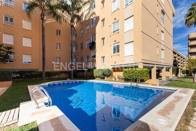 Foto 2bb98e0e-4340-4eab-8fd4-eb30d0308b1e. Apartamento amplio y luminoso apartamento en el centro en Dénia