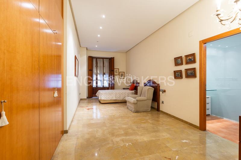 Foto 3fb9a0ee-2a3a-46da-8cdc-20367aa97d6e. Appartement avec chauffage parking dans Sant Francesc Valencia