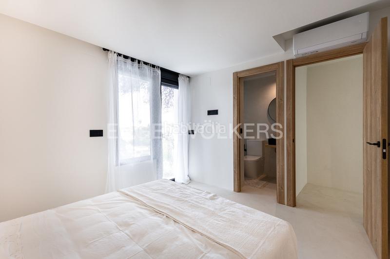 Foto 28cf8787-2411-484b-960a-5f500e9c3aaf. Mas avec chauffage parking piscine dans La Granadella - Costa Nova Xàbia