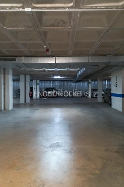 Foto ba140ef1-a7b9-4505-a475-7993afc52851. Parking voiture dans País Valencià Mislata