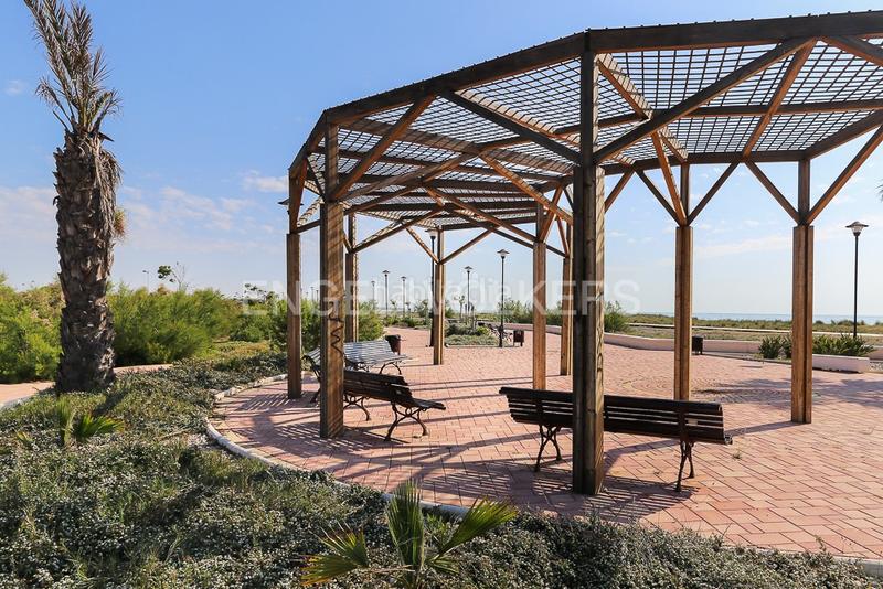 Foto 1c352d95-0863-4d86-9cfa-09064dfb0024. Masia amb calefacció aparcament piscina a Corinto-Almardà Sagunt