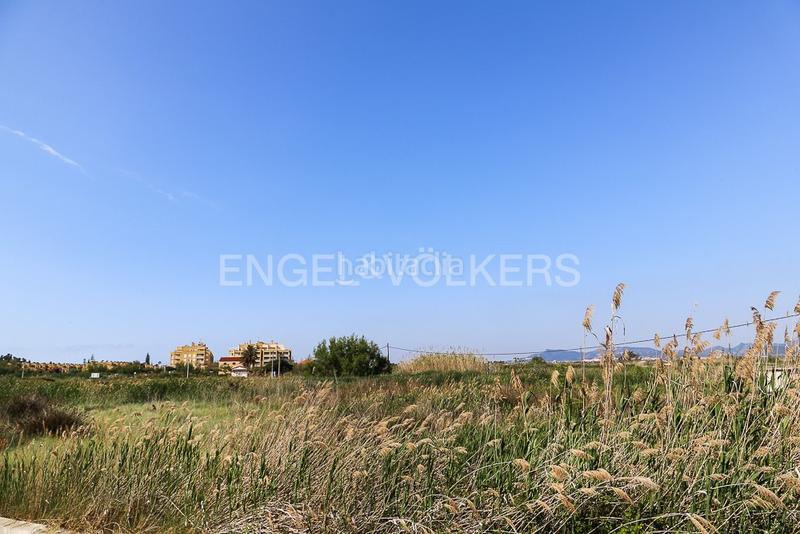 Foto a6baa69d-fdee-4416-a948-e0ae78b65ef1. Masia amb calefacció aparcament piscina a Corinto-Almardà Sagunt