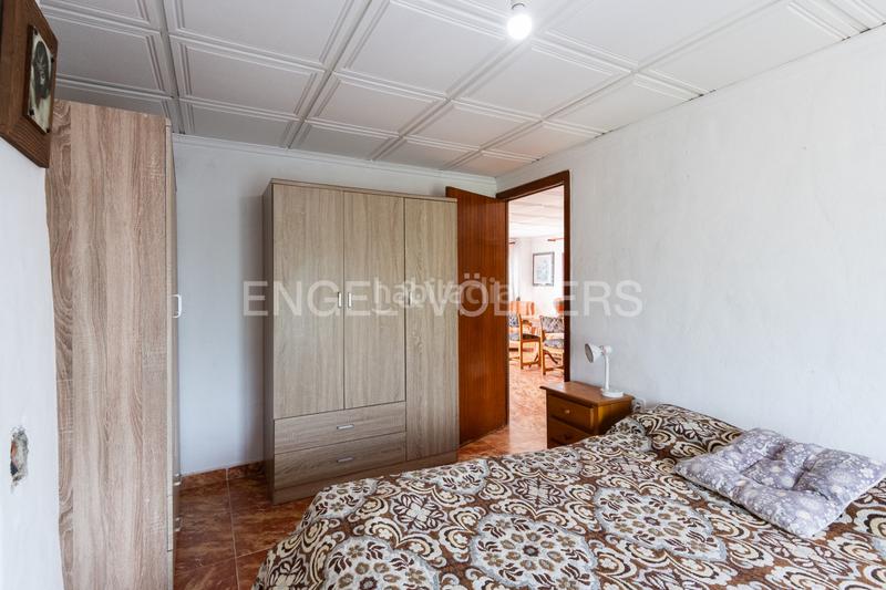 Foto bcf82a54-5810-4ff7-847d-fad01d730678. Masia amb calefacció aparcament piscina a Corinto-Almardà Sagunt