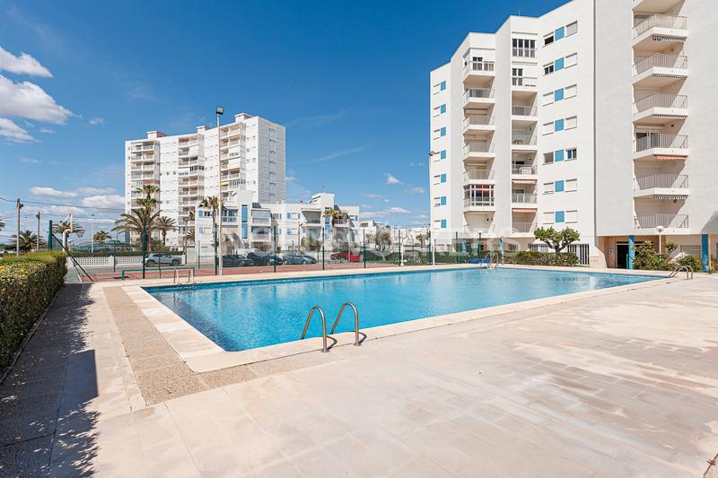 Foto 14061dd6-f961-4b3a-929a-7cfbf538228e. Appartement avec chauffage parking piscine dans El Perellonet Valencia
