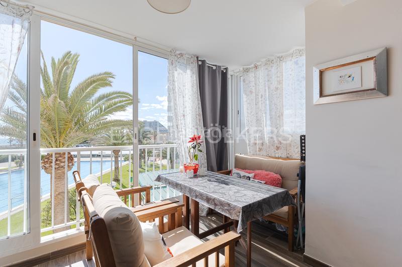 Foto 46ee2c2d-58ec-43cd-908f-dfe20492a476. Appartement avec chauffage parking piscine dans El Perellonet Valencia