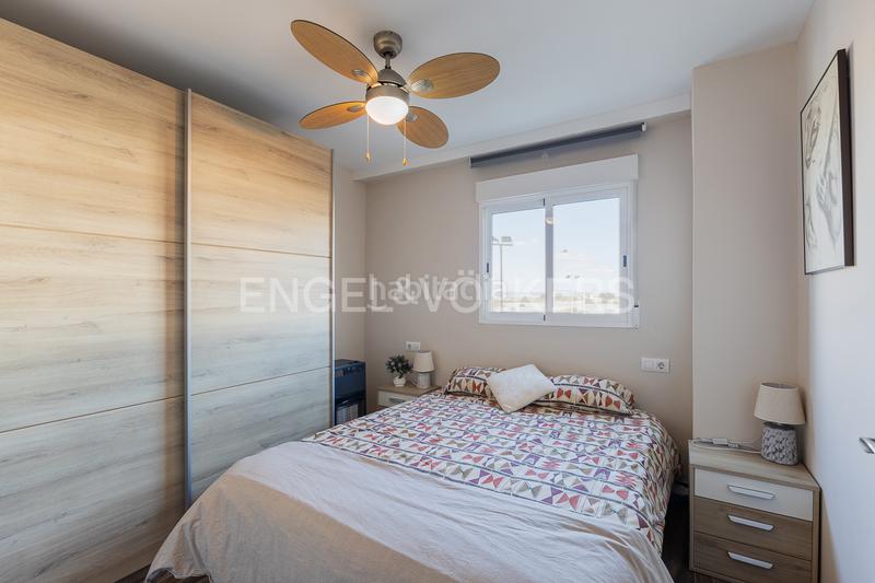 Foto c954ef42-53e1-4419-b656-39c7351ae604. Appartement avec chauffage parking piscine dans El Perellonet Valencia