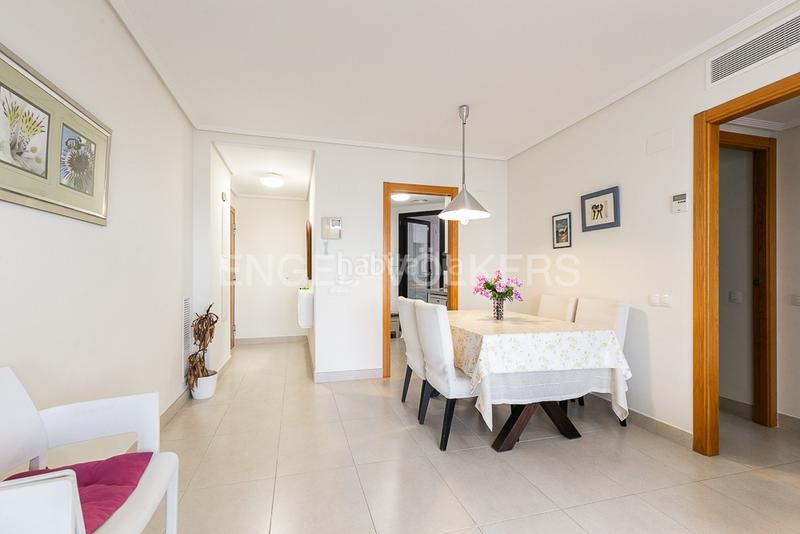 Foto 6acd6a8d-f77e-45c8-a7cc-cb67dee79a2e. Rent apartment with heating parking pool in La Patacona Alboraya