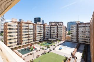 Apartament a Sant Pau. Vivienda de 4 dormitorios en zona de cortes valencianas