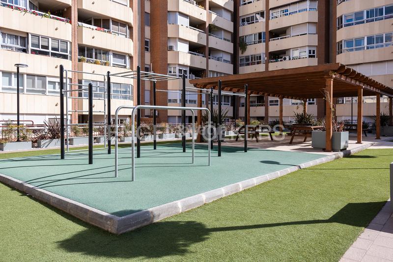 Foto 81f75f15-9a28-40c6-ac01-8f0e005a60ab. Apartamento vivienda de 4 dormitorios en zona de cortes nas en Valencia