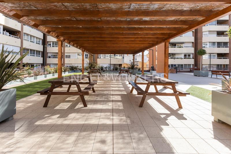 Foto 9290638a-ce2b-4d66-9e1f-7fdb0bf787e6. Apartamento vivienda de 4 dormitorios en zona de cortes nas en Valencia