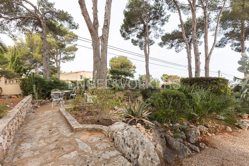 Foto 4cf3e377-8f69-4de5-8100-a8381d7f68fb. Casa propiedad exclusiva con vistas, piscina climatizada y jardín en Dénia