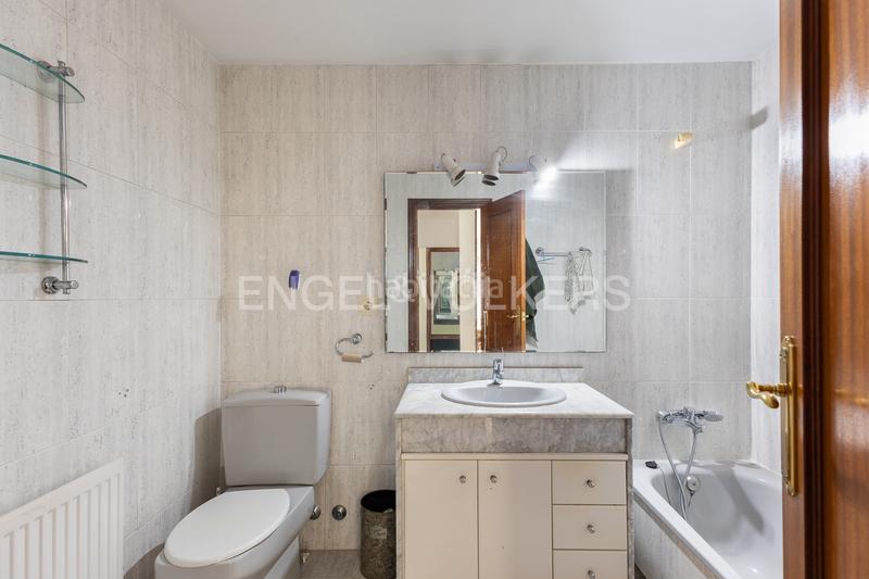 Foto 0bf17059-59d3-4e89-a954-87ab8b69b600. Apartamento exclusivo apartamento en avda. baleares en Valencia