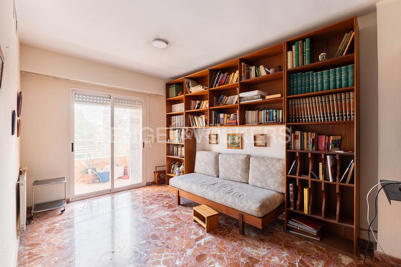 Foto a5115246-80cc-42b0-a3a9-399697e1adac. Apartamento exclusivo apartamento en avda. baleares en Valencia