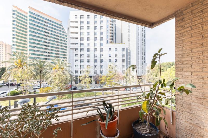 Foto ac1d54c6-7bd2-4336-b96c-3ecc40b9da37. Apartamento exclusivo apartamento en avda. baleares en Valencia