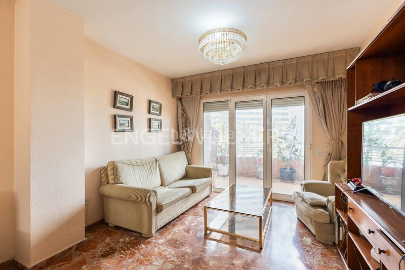 Foto b703213a-9418-440d-90ca-24092f39ffa1. Apartamento exclusivo apartamento en avda. baleares en Valencia