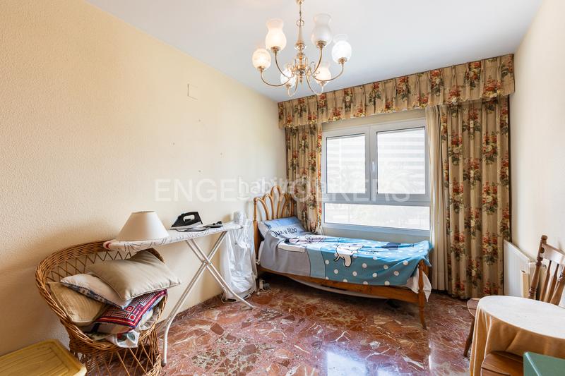 Foto de33d08e-bc16-47d6-884a-92ce1a9a0613. Apartamento exclusivo apartamento en avda. baleares en Valencia